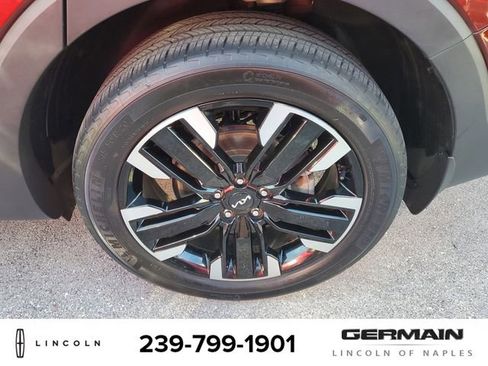 Used 2023 Kia Telluride SX Prestige image 10