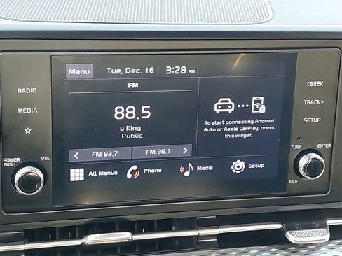 Certified 2024 Kia Carnival LX image 24