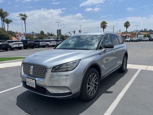 Used 2022 Lincoln Corsair FWD image 12