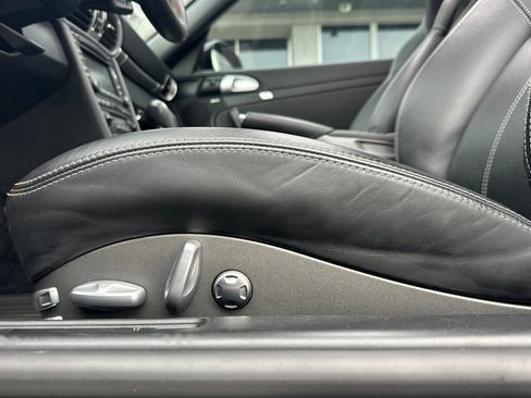 Used 2011 Porsche 911 Turbo S image 14