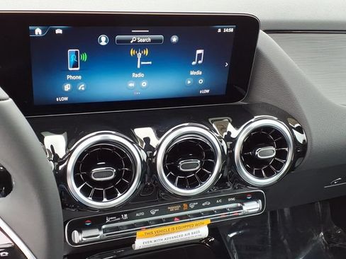 New 2026 Mercedes-Benz GLA 250 image 5