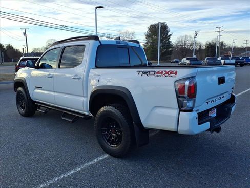 Used 2021 Toyota Tacoma TRD Off-Road w/ TRD Premium Off Road Package image 12