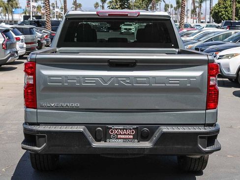 Used 2025 Chevrolet Silverado 1500 W/T RWD image 5