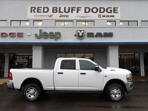 Used 2025 RAM 3500 Tradesman image 1
