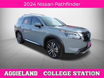 Used 2024 Nissan Pathfinder Platinum