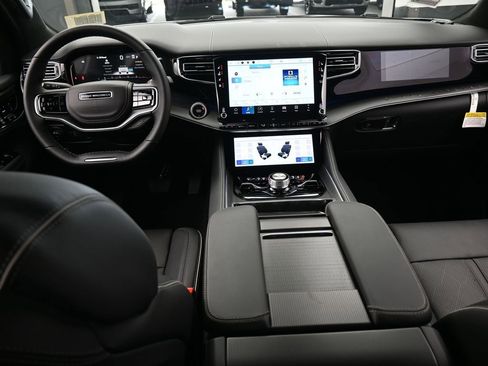 Used 2024 Jeep Grand Wagoneer L Series II w/ Quick Order Packagew 28T image 37