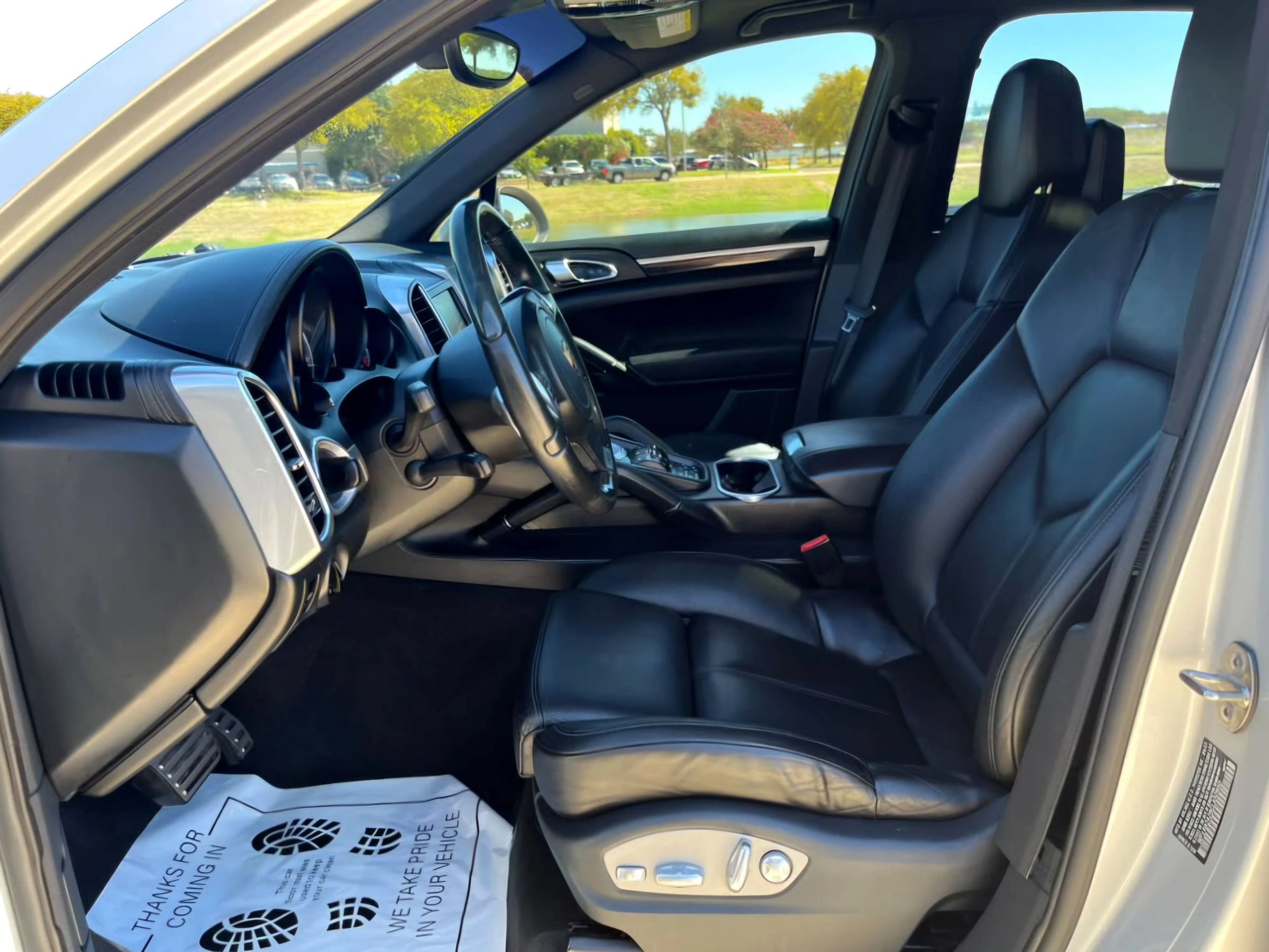 Used 2012 Porsche Cayenne S AWD/4WD image 22