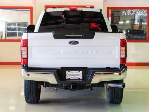 Used 2020 Ford F250 Lariat w/ Lariat Ultimate Package image 11