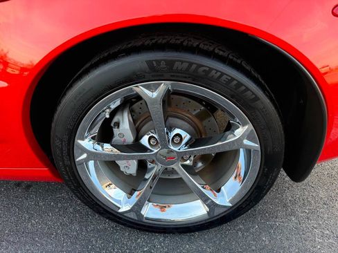 Used 2011 Chevrolet Corvette Grand Sport w/ Preferred Equipment Group image 22