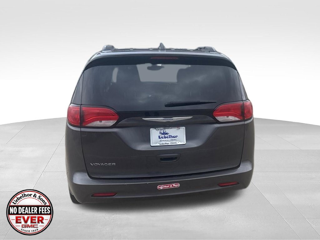 Used 2020 Chrysler Voyager Lxi FWD image 8