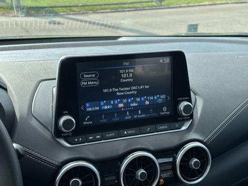 Used 2025 Nissan Sentra SV FWD image 20