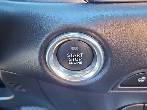 Used 2024 MAZDA CX-5 Signature image 24