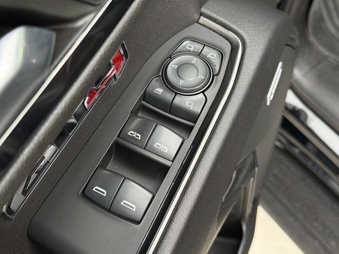 Used 2022 GMC Sierra 1500 AT4 w/ AT4 Preferred Package image 15