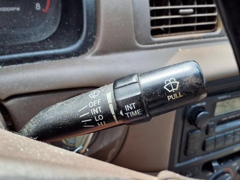 Used 1999 Toyota Camry FWD image 18