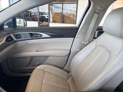 Used 2018 Lincoln MKZ Reserve w/ Technology Package AWD/4WD image 25