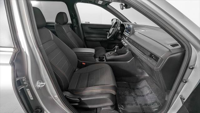 Used 2025 Honda CR-V Sport image 24