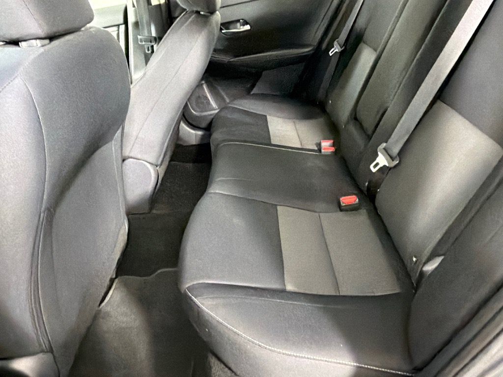Used 2021 Nissan Sentra SV FWD image 17