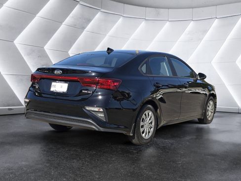 Used 2021 Kia Forte Sedan FWD image 3
