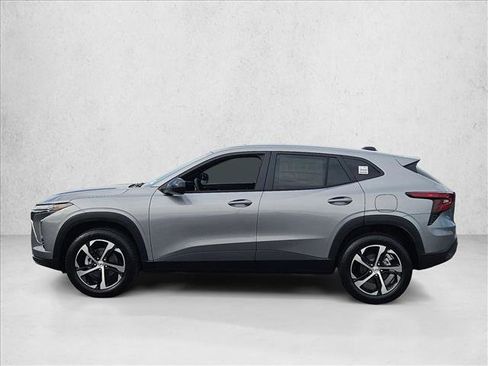 New 2026 Chevrolet Trax RS w/ Driver Confidence Package image 5