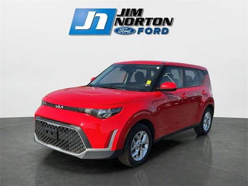 Used 2024 Kia Soul LX w/ Option Group 015 image 7