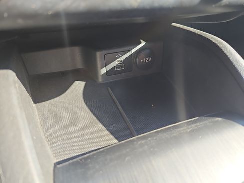 Used 2024 Ford Escape ST-Line w/ Equipment Group 301A FWD image 29