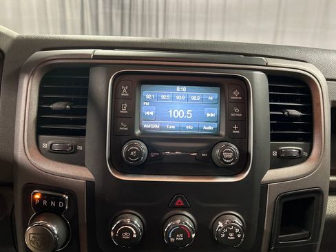 Used 2017 RAM 1500 Express image 17