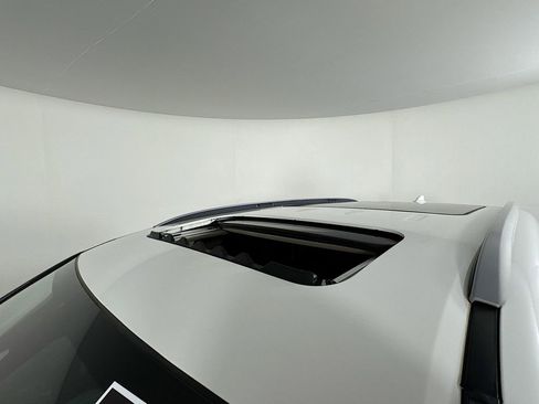 Used 2020 Honda Pilot Elite image 23