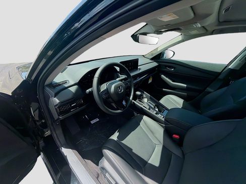 New 2026 Honda Accord EX-L image 9