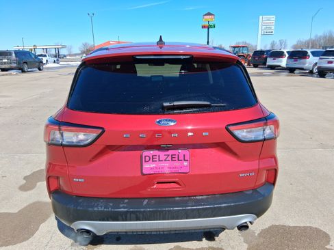 Used 2022 Ford Escape SE w/ Convenience Package image 5