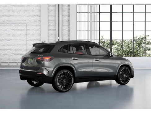 New 2024 Mercedes-Benz GLA 35 AMG 4MATIC image 20