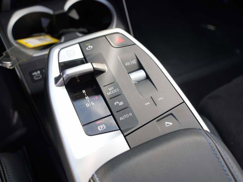 Used 2024 BMW X2 M35i w/ Premium Package image 19