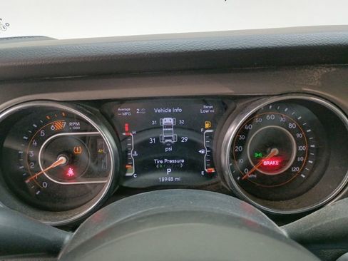 Used 2023 Jeep Wrangler Sport S w/ Sun And Sound Package image 16