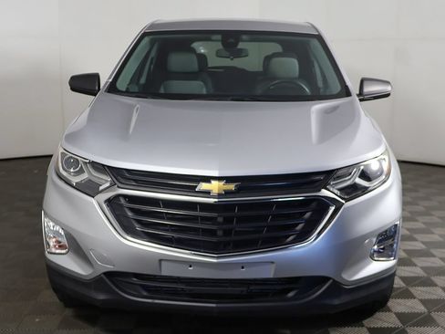 Used 2020 Chevrolet Equinox LS w/ LS Convenience Package FWD image 8
