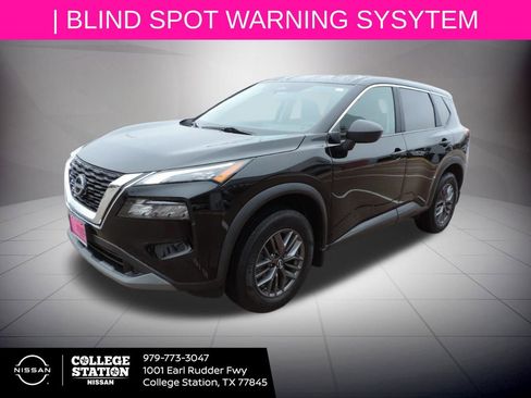 Certified 2023 Nissan Rogue S image 8