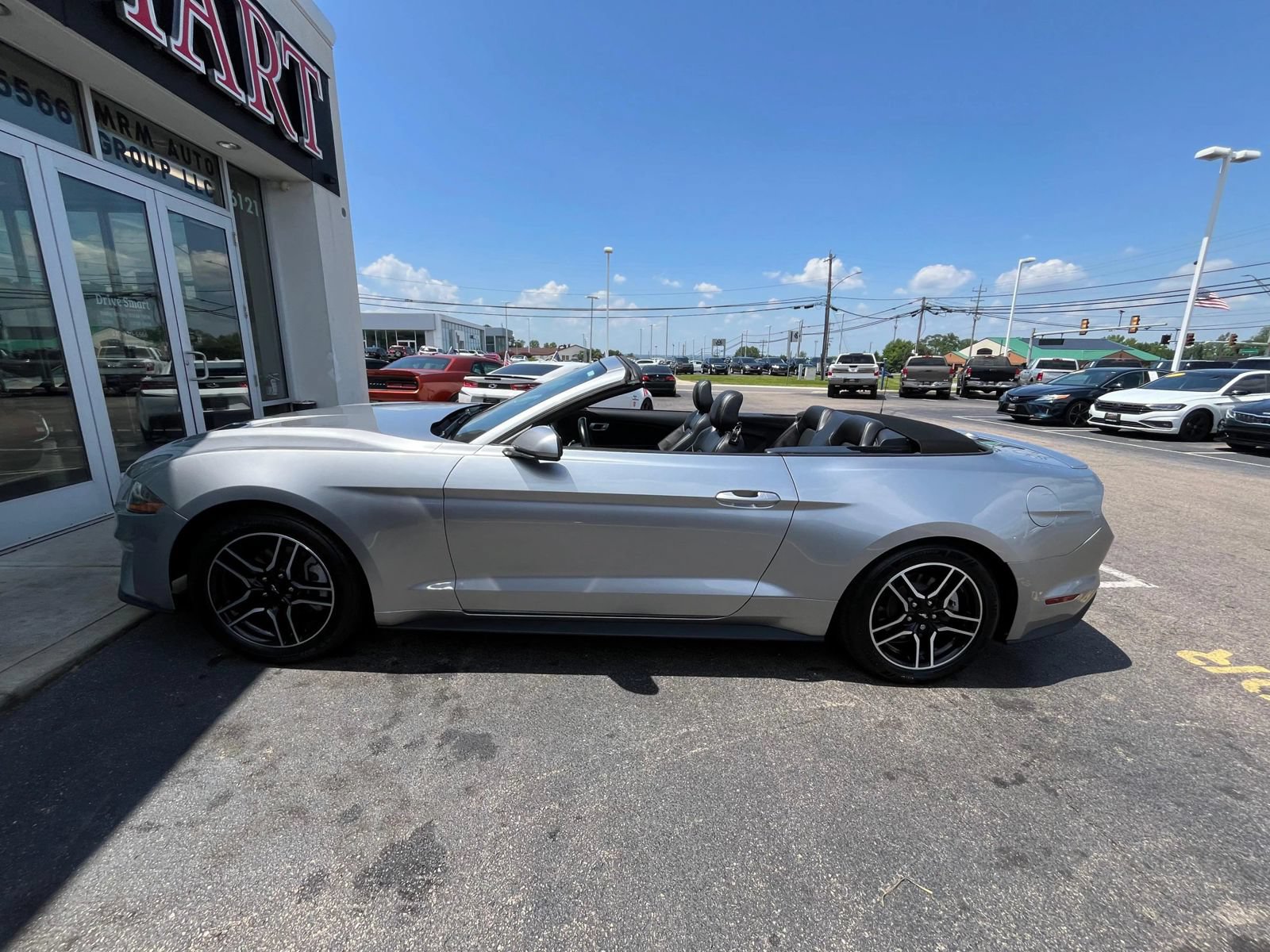 Used 2022 Ford Mustang Premium RWD image 21