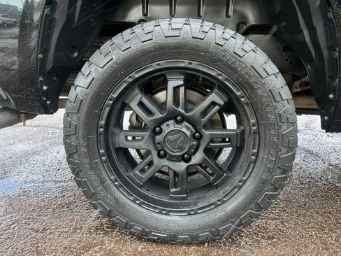 Used 2014 Toyota Tundra SR5 image 11