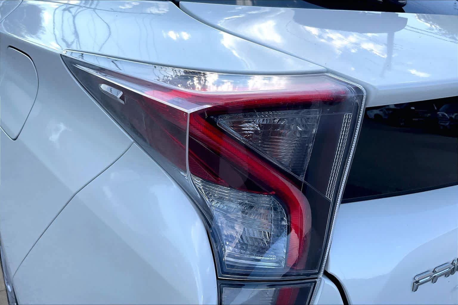 Used 2016 Toyota Prius Two FWD image 28