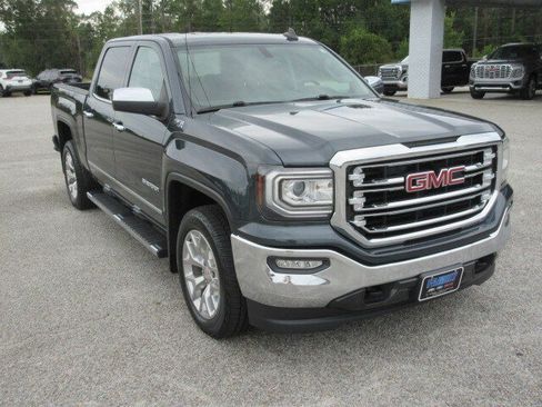 Used 2018 GMC Sierra 1500 SLT w/ SLT Premium Package AWD/4WD image 4