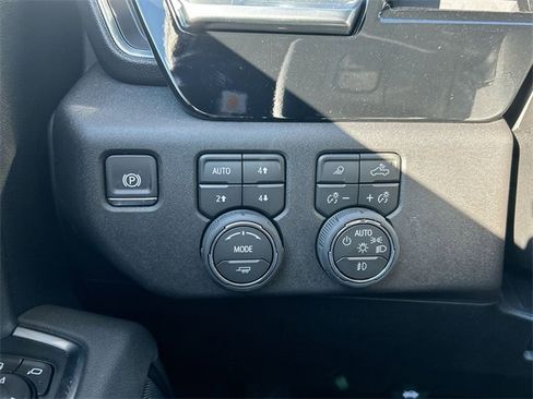 New 2026 Chevrolet Silverado 3500 LTZ w/ LTZ Plus Package image 18