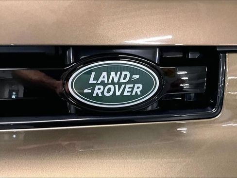 Certified 2025 Land Rover Defender 110 S AWD/4WD image 32