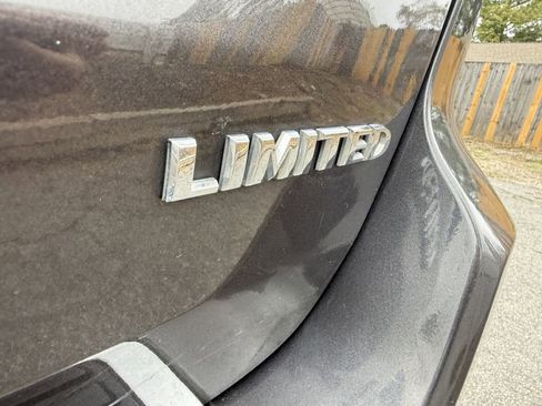 Used 2019 Jeep Grand Cherokee Limited image 6