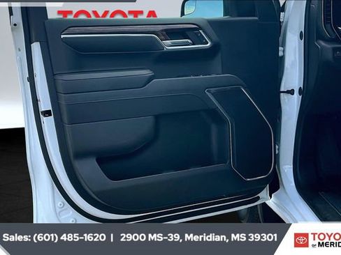 Certified 2024 GMC Sierra 1500 SLE image 17