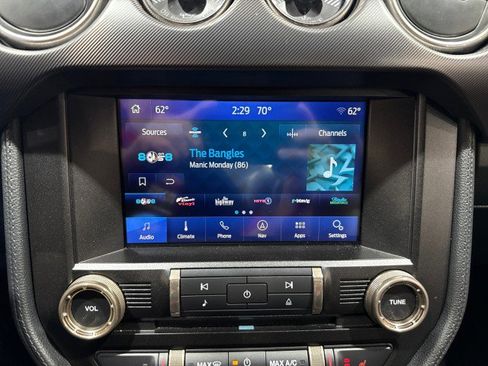 Used 2020 Ford Mustang Shelby GT500 w/ Technology Package image 80