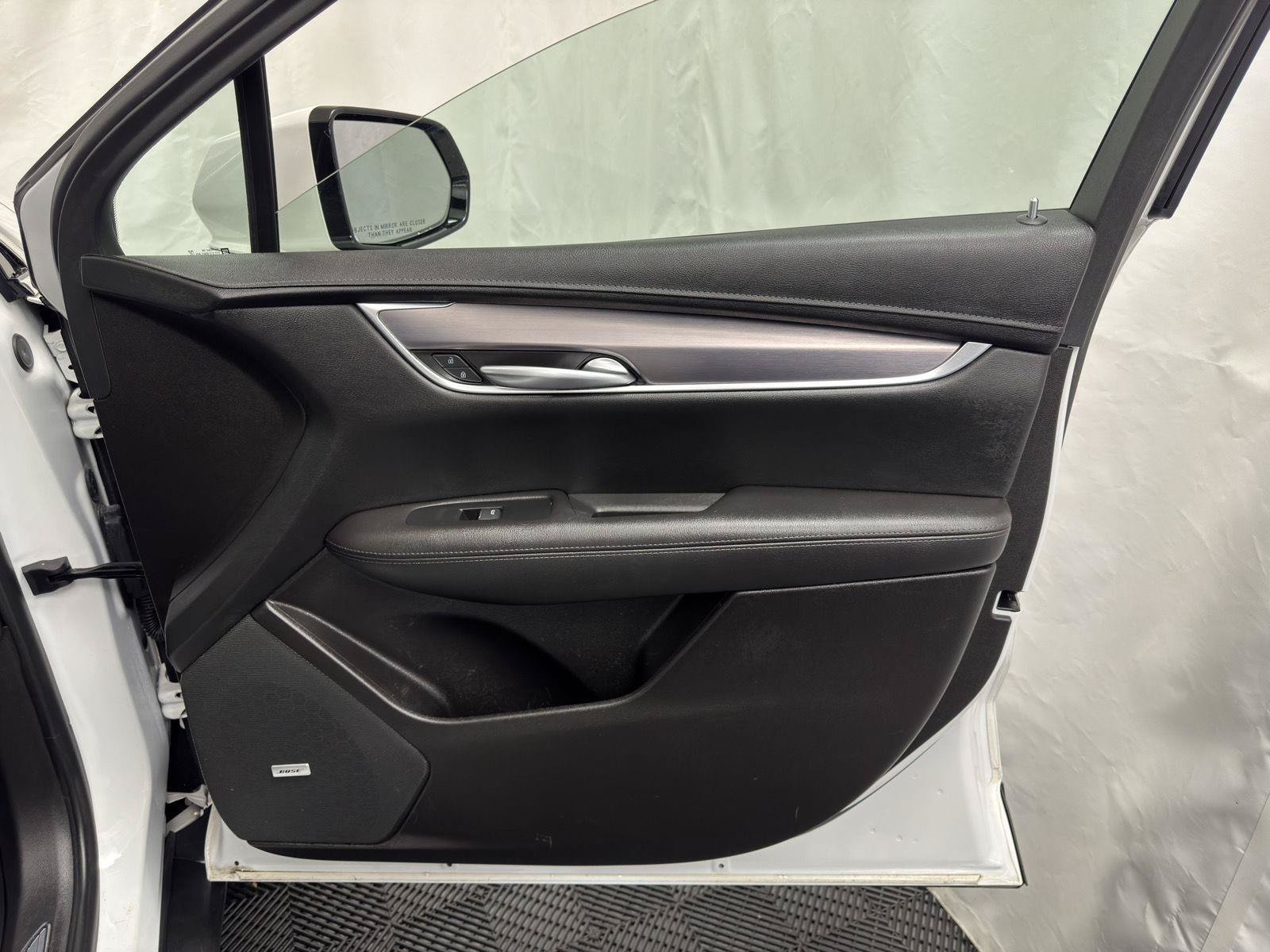 Used 2023 Cadillac XT5 Luxury AWD/4WD image 34