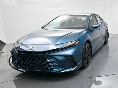 New 2026 Toyota Camry XSE image 3