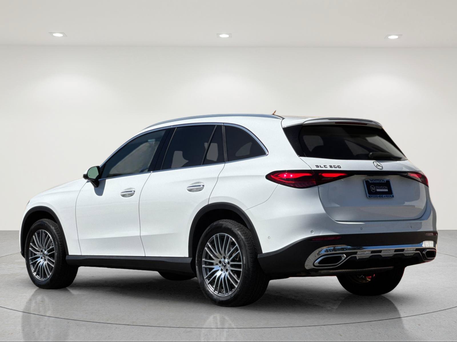 Certified 2026 Mercedes-Benz GLC 300 image 4
