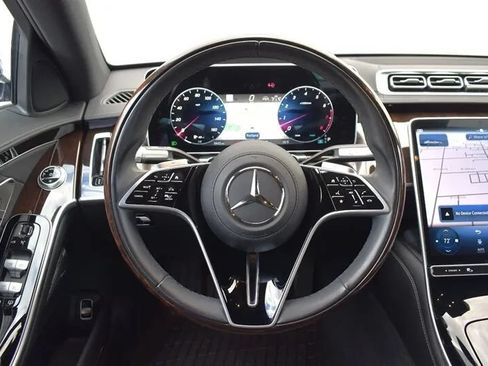Used 2024 Mercedes-Benz S 500 4MATIC image 16