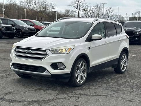 Used 2017 Ford Escape Titanium image 7