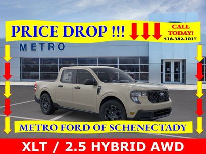 New 2025 Ford Maverick XLT w/ Equipment Group 301A