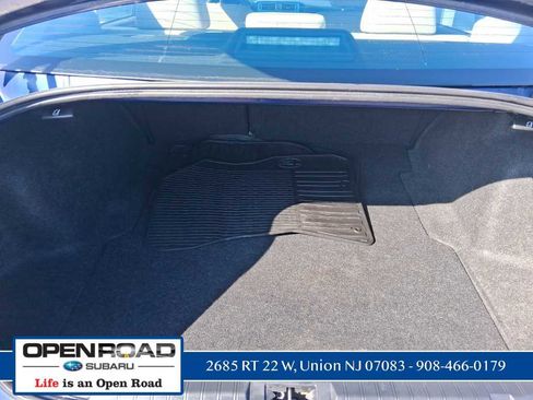 Used 2015 Subaru Legacy 2.5i Limited image 9